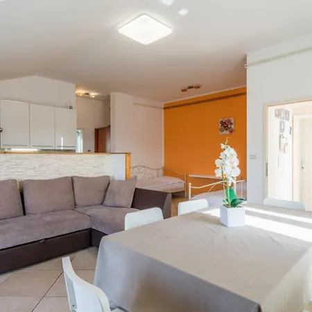 Apartment Umag Apartment *